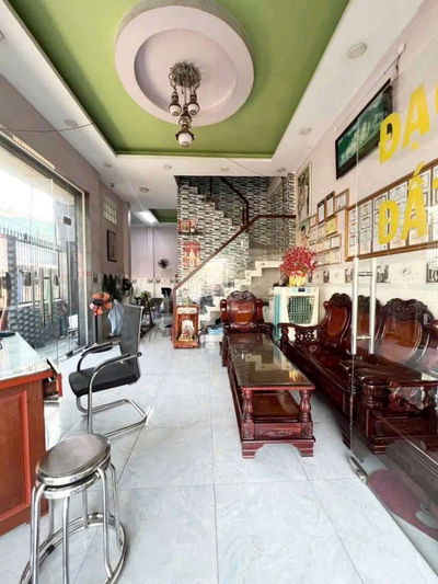 Bán nhà mặt tiền võ văn vân