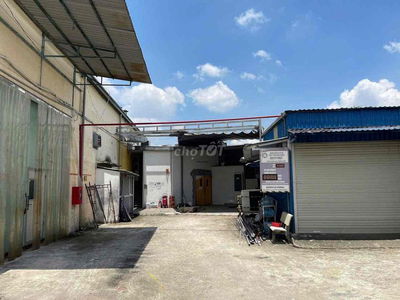 CHO THUÊ XƯỞNG P.TAM BÌNH,SÁT QL1A,CHỢ ĐẦU MỐI,CÓ PCCC,NGĂN LẺ TỪ 300M