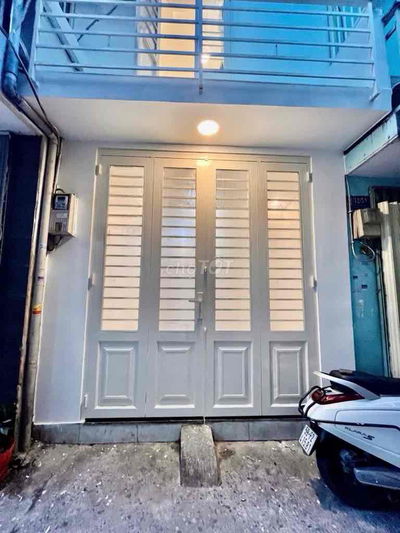 NHÀ ĐẸP GIÁP TÂN PHÚ, GẦN KÊNH NƯỚC ĐEN, 15M2, SỔ HỒNG RIÊNG, 1,9 TỶ