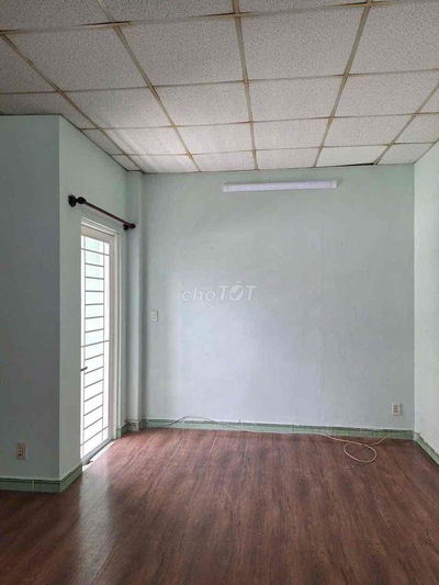 🆘🏠❌ Nhà đường LÊ Hồng Phong, có phòng ngủ dưới trệt, hẻm 4m gần mtiền