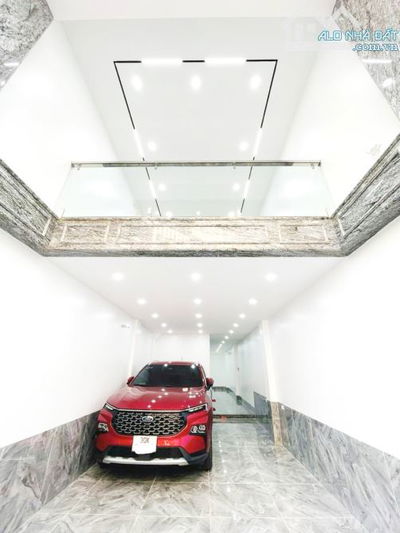 🏡 Mới Tinh! 20.9 tỷ, Bán Nhà Giải Phóng, Hoàng Mai, 80mx5T –  Gara – Thang Máy – Phân Lô