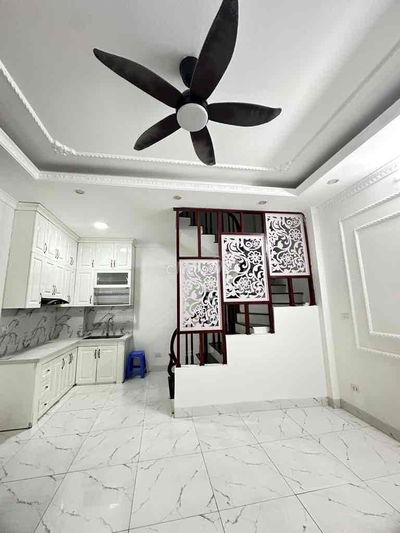 Nhà Mới - Ngõ 541 Bát Khối - Trung Tâm phường Thạch Bàn – Giá H!ếm