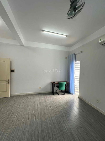 Cần Cho Thuê căn hộ dịch vụ 35m2 lý Thái Tổ TPM Bình Dương