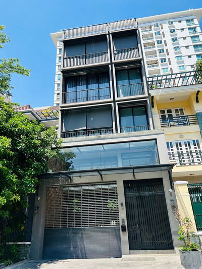 NHÀ KHU K300 ĐƯỜNG NGUYỄN MINH HOÀNG 5X20M HẦM 4 LẦU CHO THUÊ