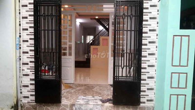 Nhà cấp 4,1 trệt,1 lầu,diện tích đất 38m,đường số 9 p Trường Thọ