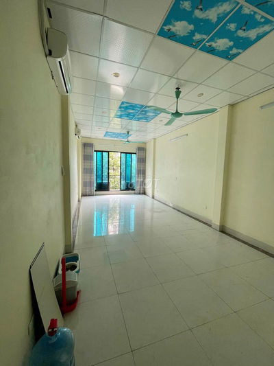 Chính chủ cho thuê làm văn phòng tầng 3 Vạn Phúc Hà Đông
