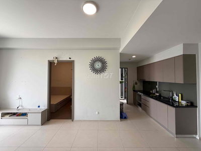 Cho Thuê 2PN có ban công, sẵn giường tủ , sofa Giá 8Tr/Tháng, Ở liền