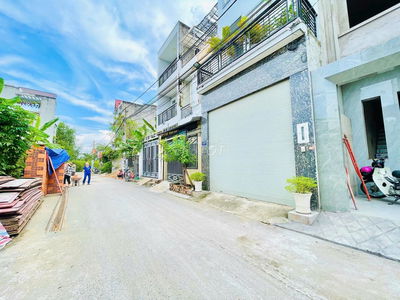 🔥HOT ✅NHÀ MỚI 3 TẦNG 4 Pn, Đ. NGUYỄN DUY TRINH GẦN CHỢ 🔥GIÁ 5 TỶ 300Tr