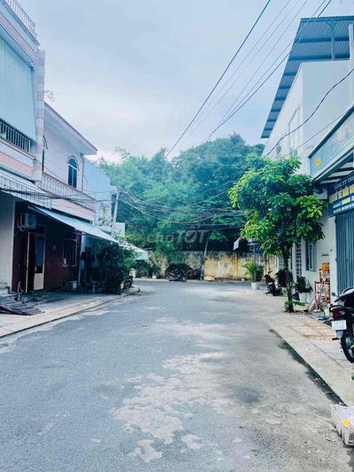 Nhà khu Thánh Gia Bình Tân Nha Trang