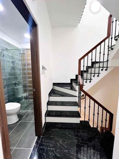 Siêu Phẩm Mặt Tiền Kế Nguyễn Sơn - 45M2 - 4 Tầng - Chỉ 8 Tỷ x