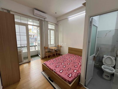 ‼️ Phòng Ban Công Tách Bếp Full Nội Thất Ngay Hoàng Văn Thụ‼️