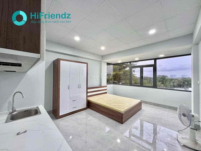 STUDIO MỚI 100% CỬA SỔ LỚN GẦN CÁC TRƯỜNG ĐH UEH (N), VĂN HIẾN, ĐHKT,.