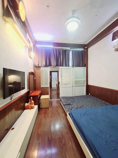 CĂN HỘ CAO CẤP 50M2, 2 PHÒNG NGỦ, TÁCH BẾP CÓ GÁC 7.2TR TRUNG TÂM Q10