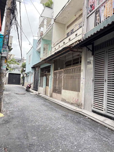 Tân Sơn Nhì - 48m2- 3 tầng -4.6tỷ- hẻm yên tĩnh- ô tô xác nhà .