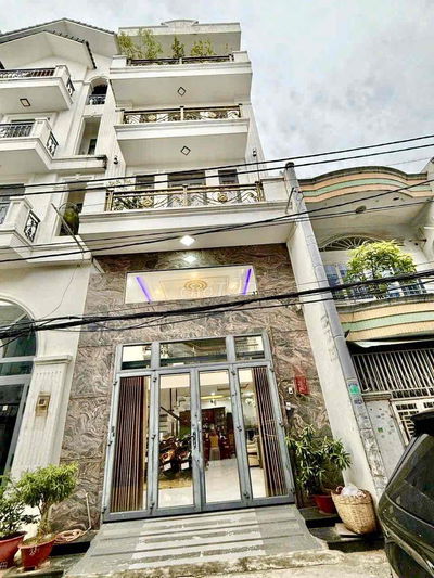 Cho Thuê Nhà Đẹp Full Nội Thất quận Bình Tân