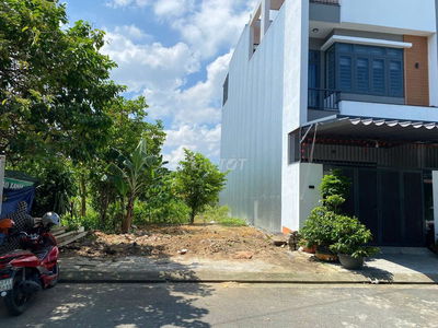 “Bán gấp” Đất mặt tiền Hòa Minh 19 gần Hoàng Thị Loan