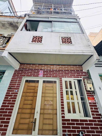 bán nhà 3 tầng nhỏ xinh hẻm 3 gác Cao Thắng P12 Q10 phía sau Hà Đô