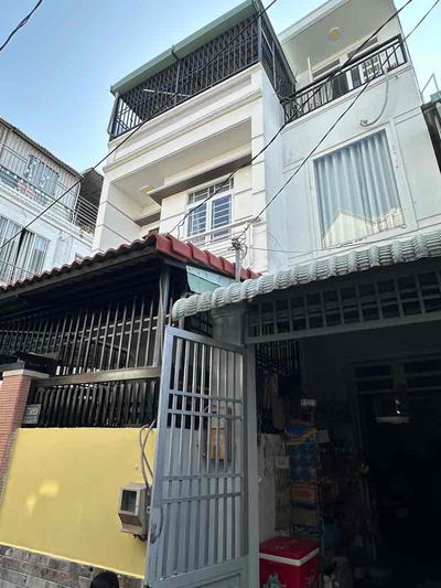 CHỈ 5 TỈ - BÁN NHÀ 60MV-3 TẦNG-4PN- SÁT CHỢ-CẠNH PHÚ MỸ HƯNG