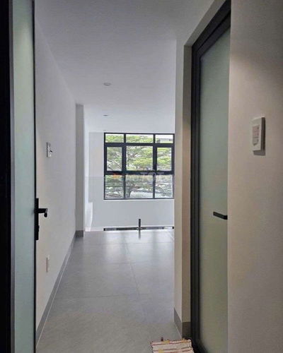 🌈🌈NHÀ MỚI HẺM XE HƠI - THANG MÁY TRỆT 2 LẦU 3PN-3WC gần LANDMARK 81