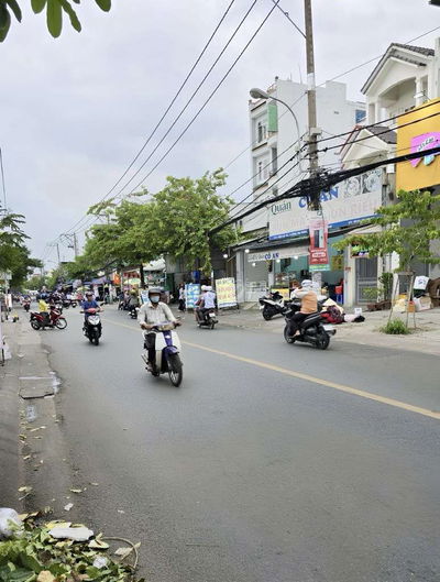 GẦN  TÊN LỬA, NHÀ 2 TẦNG 52M2 - SỔ NỞ HẬU, TỈMH LỘ 10 - NHỈNH 5 TỶ .