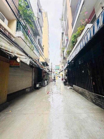 NGỘP BANK Gấp dữ lắm giảm 150 triệu chỉ còn 5,3 tỷ, Nguyễn Thông Quậ