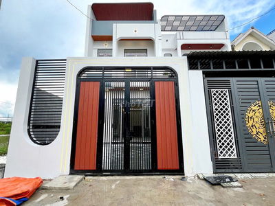 Chủ Hạ Giá 200TR Bán Gấp Nhà 1Trệt 1Lầu 100m2 Ngay Huỳnh Văn Nghệ SHR