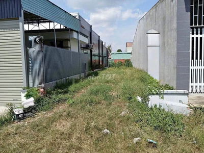 Bán Đất 150m2 (Đất Ở Đô Thị), Ngay Hương Lộ 2, SHR, Gía chỉ 600 Triệu