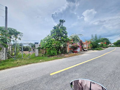 Bán miếng đất mặt tiền Nguyễn Kim Cương, 215m2 (8x27), Gía chỉ 1.9 Tỷ