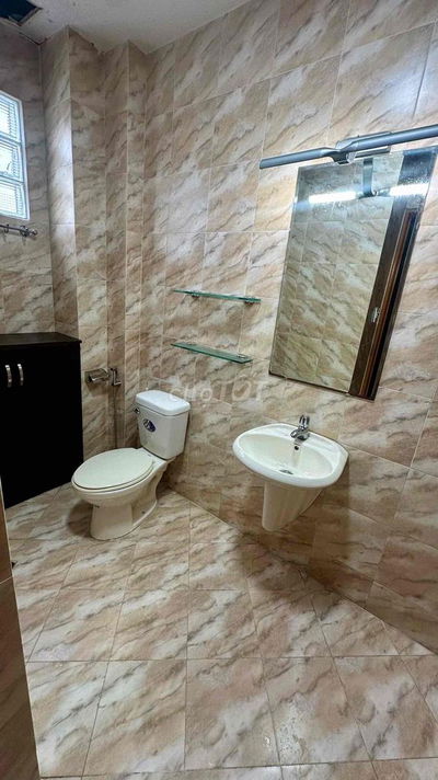 CHO THUÊ NHÀ NGUYÊN CĂN QUẬN BÌNH THẠNH – GIÁ 11 TRIỆU/THÁNG 🏠