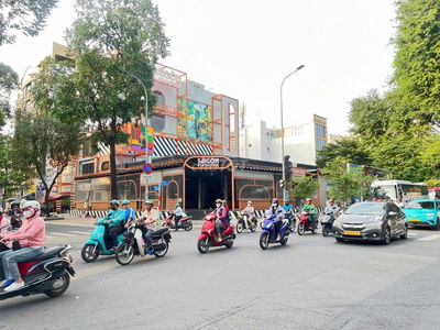 Cho thuê nhà góc 2 MT Võ Văn Tần và Lê Qúy Đôn, Quận 3