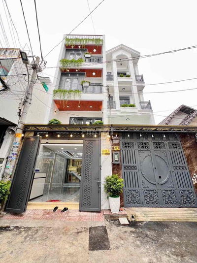 Nhà phố 5 tầng Tô Ký Quận 12. Dt 68m2 CN đủ. 4 PN + 5WC+ sân trước sau