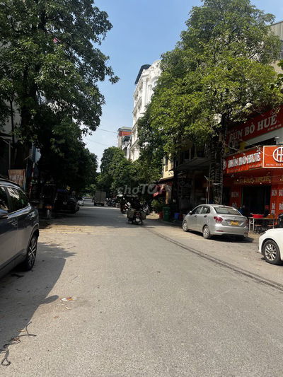 Bán gấp nhà Đấu giá Tứ Hiệp ô tô phân lô vỉa hè ô tô tránh giá 20.3 tỷ