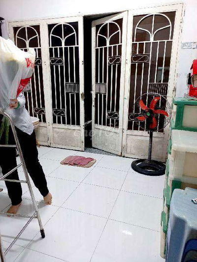 Bán nhà cấp 4, Phạm Hữu Lầu, diện tích 92m2, nhỉnh hơn 4tỷ