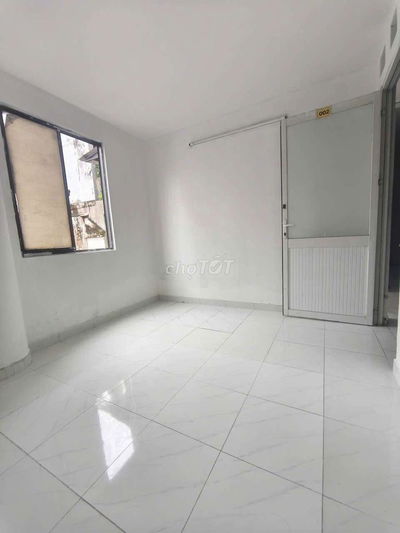 Hiếm! Còn sót 1 phòng ngay cầu vượt Quang Trung chỉ 2,2xu