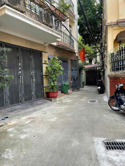 CCMN QUAN NHÂN THANH XUÂN Ô TÔ ĐỖ CỬA 45M2, 7 TẦNG THANG MÁY MỚI TINH.