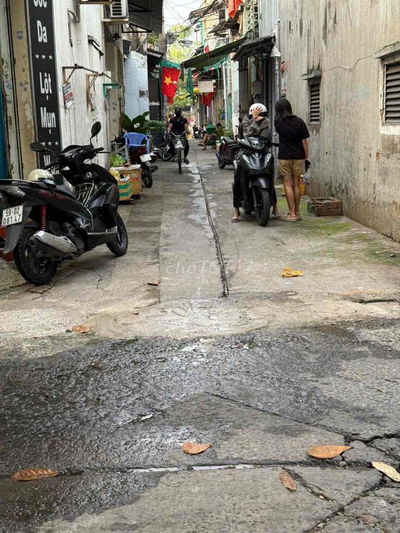 cần bán gấp căn nhà 3,8ty tl nhẹ