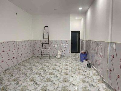 Mb Lê Thánh Tôn, Q1. Đối diện chợ Bến Thành. Giá có 15tr