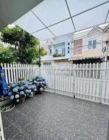 Bán rẻ nhà KDC Tân Phong BH, dt 5x18, hướng Bắc, giá 4.3 tỷ.