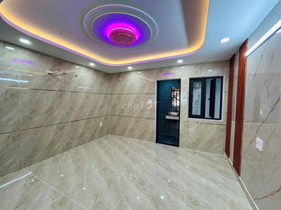 Bán nhÀ Đường Lương Thế Vinh 3.7x19m 5 Tầng mới xây có thang máy