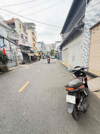 Bán nhà mặt tiền Đoàn Giỏi 4x15m 2 lầu st 7.9 tỷ