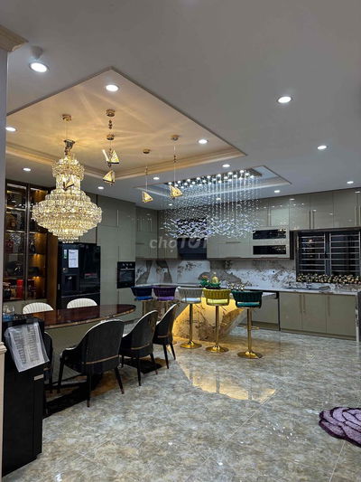 CĂN BIỆT THỰ SIÊU VIP !, MT ĐƯỜNG 7m5, HOÀ XUÂN, Full nội thất