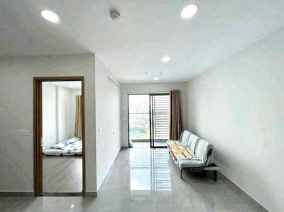 CHO THUÊ GẤP CĂN HỘ CÓ GIƯỜNG, TỦ, SOFA, BÀN ĂN 42m1 1PN+1 LEGACY