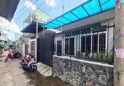 Bán rẻ nhà hẻm p, Tân Mai BH, dt 5.1x16.7, giá 2.18 tỷ.