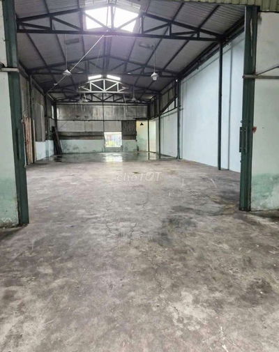 CHO   THUÊ  KHO  XƯỞNG (  350 m2)  P. BÌNH  HƯNG HÒA.  QUẬN  BÌNH TÂN