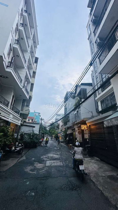 BÁN NHÀ ĐẸP 5 TẦNG, 74M²,QUANG TRUNG , SÁT CHỢ HẠNH THÔNG TÂY HƠN 9 TỶ