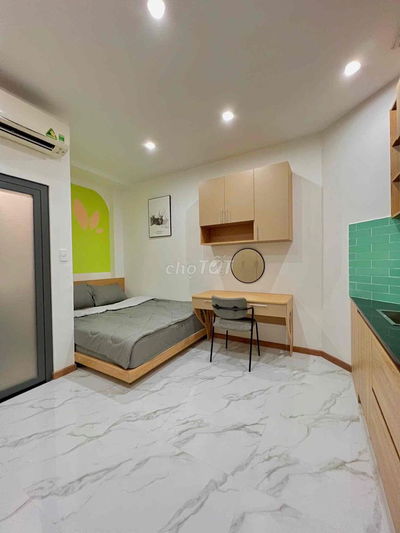 Cuối tháng 11 trống phòng CHDV Tại trung tâm Q10 . Sư Vạn Hạnh