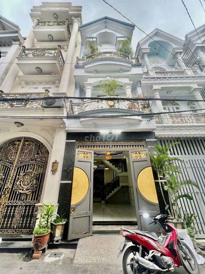 Nhà đẹp ,vi trí đẹp , phù hợp vp,KD spa, ở gd, vv 4pn5wc đường 8m