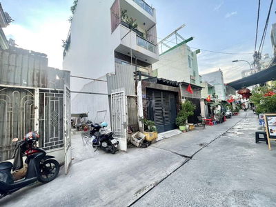 BÁN DẤT - DT: 134M2 - NHỈNH 12 TỶ - NGAY HẬU GIANG - TRUNG TÂM Q6