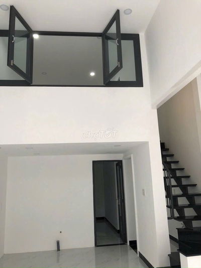 CHO THUÊ NHÀ NGUYÊN CĂN- GẦN TRỤ SỞ UBND QUẬN GÒ VẤP, MỚI, THOÁNG ĐẸP