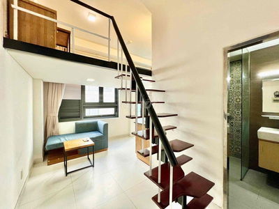 Căn Hộ 2 Tầng Cửa Sổ - Thang Máy - Giặt Riêng Gần Cầu Công Lý